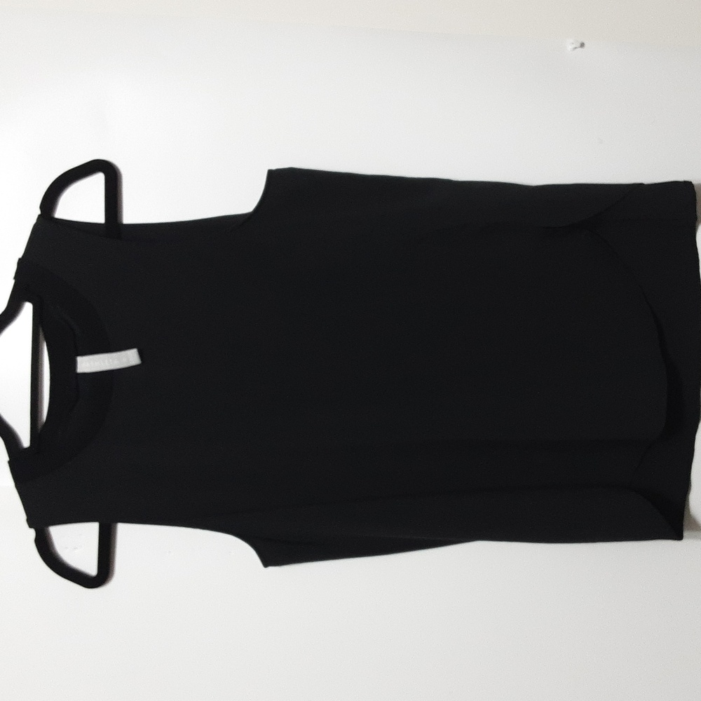 ATHLETA Black Rib‎ Crew Neck Sleeveless Tank Style Blouse